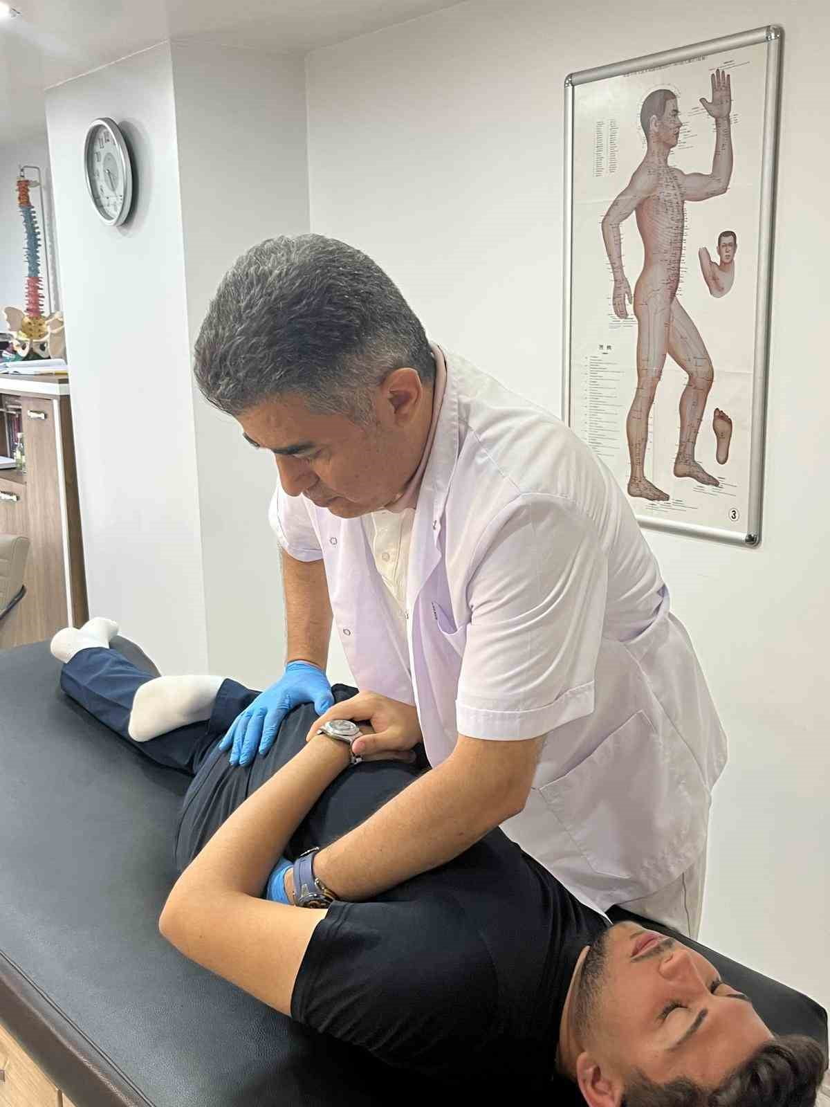 FİZİKSEL TIP VE REHABİLİTASYON UZMANI PROF. DR. İRFAN KOCA, ERKEN TANI VE KİŞİYE ÖZEL PLANLANAN...
