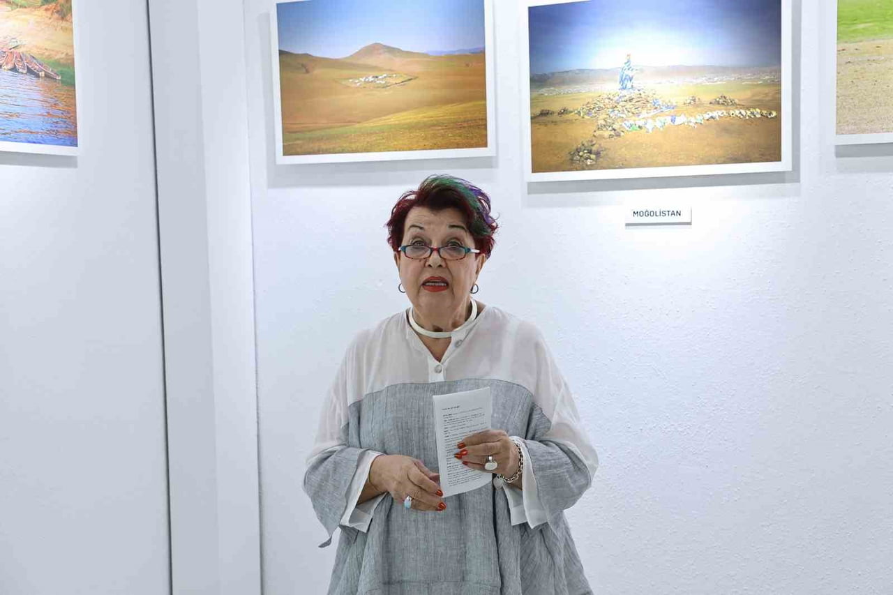 FOTOĞRAF SANATÇISI VE ORTOPEDİCERRAHI PROF. DR. IŞIK AKGÜN’ÜN 12 ÜLKEDE ÇEKTİĞİ 34 FOTOĞRAFTAN...
