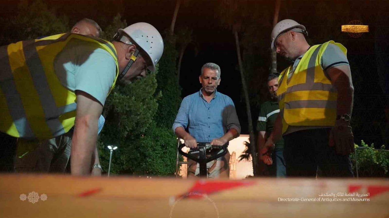 FRANSA’DAKİ ARAP DÜNYASI ENSTİTÜSÜ TARAFINDAN ÖDÜNÇ ALINAN SURİYE’YE AİT TARİHİ ESER, 15 YIL SONRA...