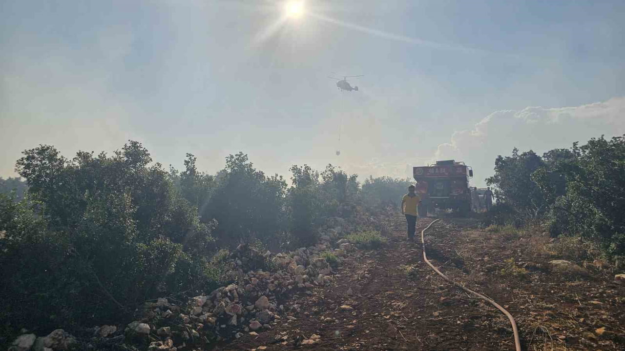 GAZİANTEP'İN NURDAĞI İLÇESİNDE ÇIKAN ORMAN YANGINI, HAVADAN VE KARADAN YAPILAN MÜDAHALELERİN...