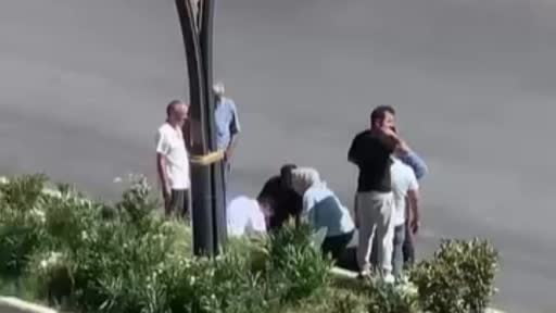 Gaziantep'te refüje çarpan motosikletin genç sürüsü hayatını kaybetti