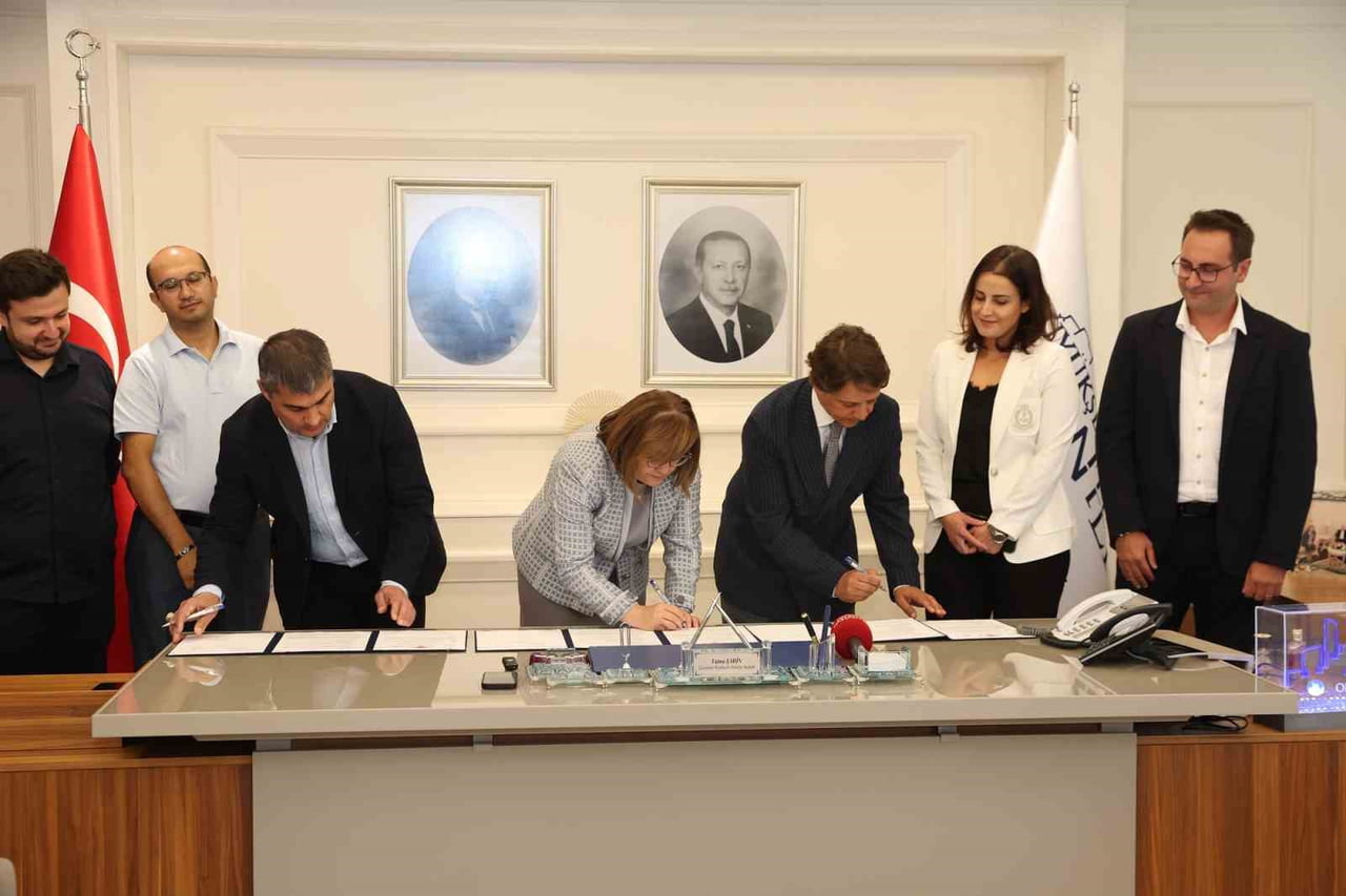 GAZİANTEP BÜYÜKŞEHİR BELEDİYESİ’NE BAĞLI GAZİ KONUT İLE TMMOB TEKSTİL MÜHENDİSLERİ ODASI GÜNEY...