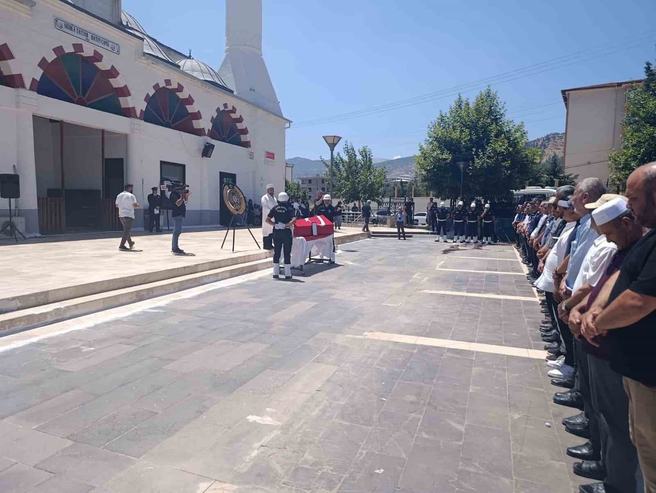 GAZİANTEP İL EMNİYET MÜDÜRLÜĞÜ KADROSUNDA GÖREV YAPAN POLİS MEMURU BÜLENT GÜLŞEN, GEÇİRDİĞİ...