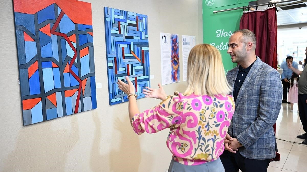 GAZİOSMANPAŞA BELEDİYESİ, KÜLTÜR VE SANAT ETKİNLİKLERİ KAPSAMINDA İLÇENİN SANATÇILARINDAN GÖZDE...