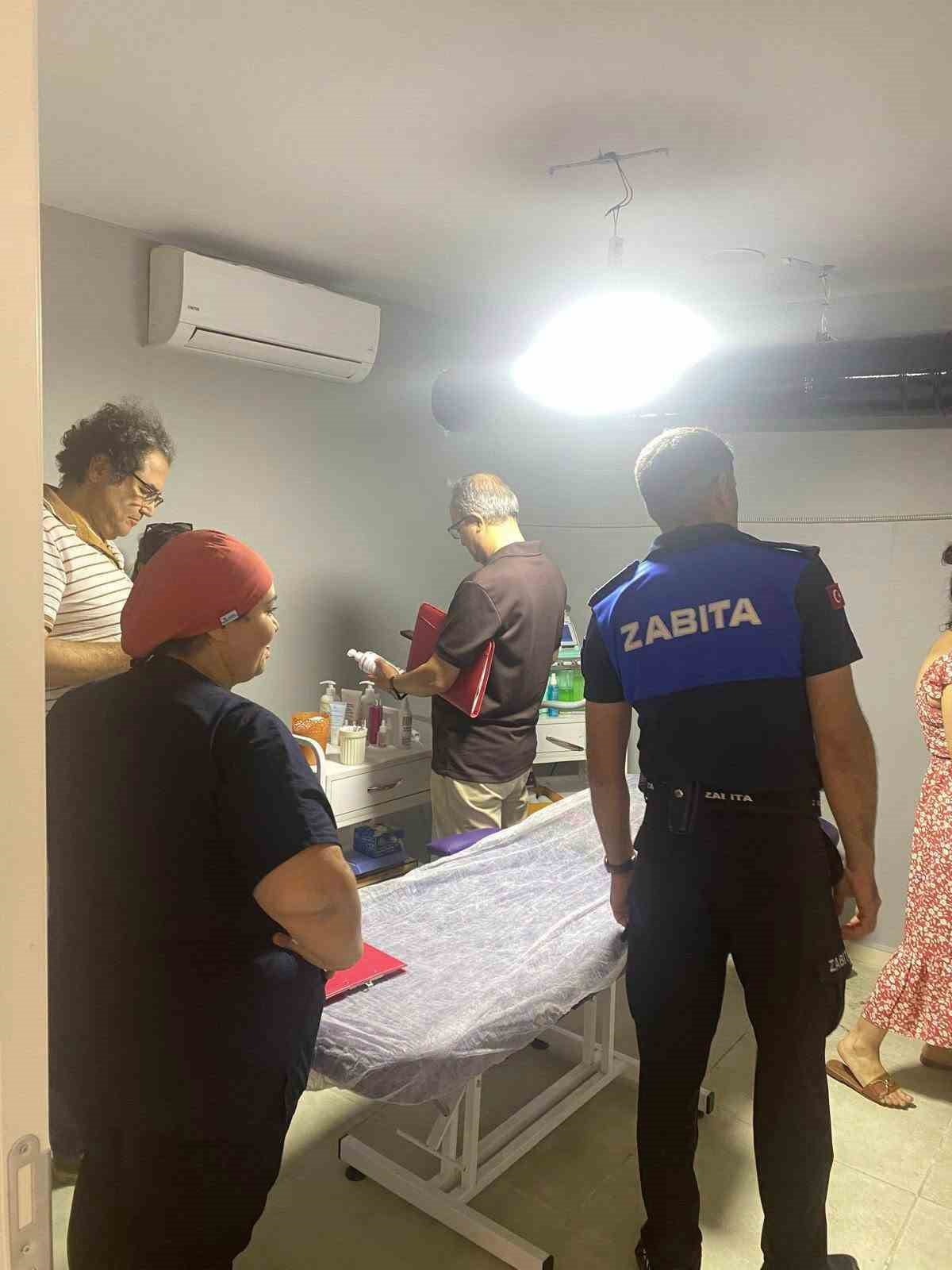 GERMENCİK BELEDİYESİ ZABITA MÜDÜRLÜĞÜ EKİPLERİ, İLÇE SAĞLIK EKİPLERİ İLE KOORDİNELİ OLARAK İLÇEDE...