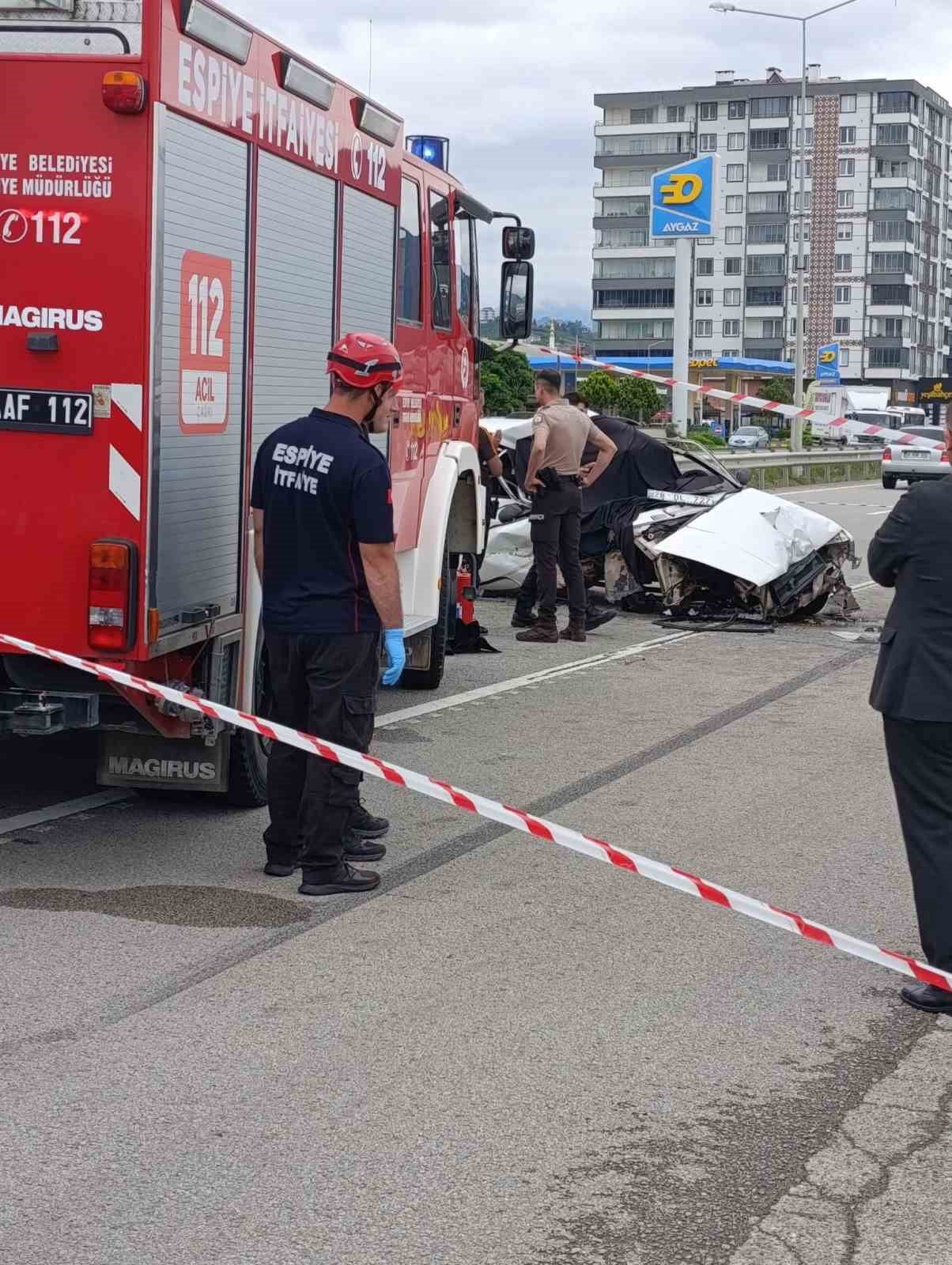 GİRESUN’UN ESPİYE İLÇESİNDE MEYDANA GELEN TRAFİK KAZASINDA 1 KİŞİ HAYATINI KAYBETTİ, 1 KİŞİ İSE...