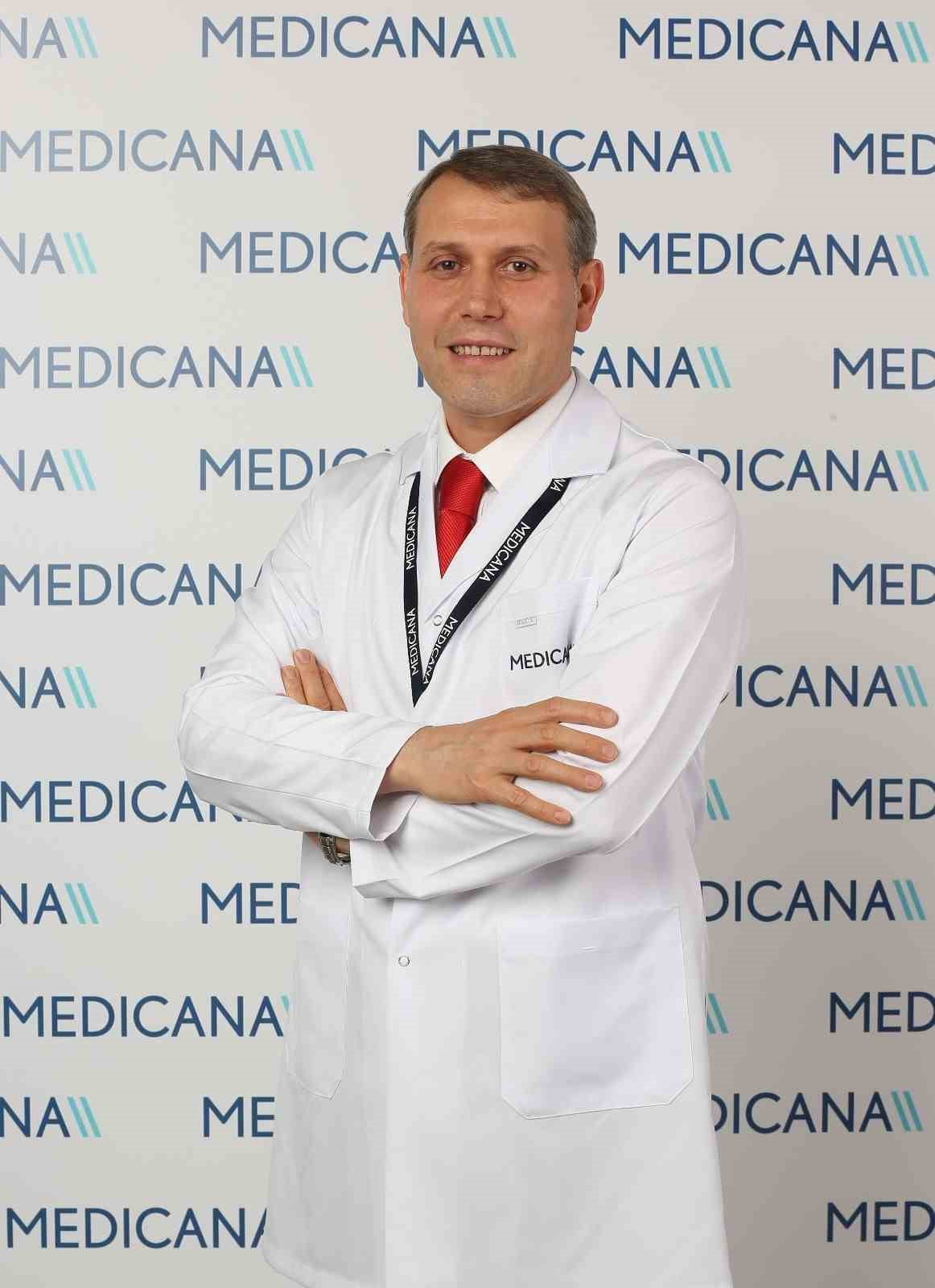 GÖĞÜS CERRAHİSİ UZMANI DOÇ. DR. MEHMET MUHARREM EROL