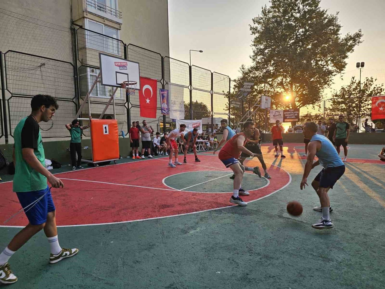 GÖLCÜK'TE YAZ SPOR ETKİNLİKLERİ KAPSAMINDA DÜZENLENECEK SOKAK BASKETBOLU TURNUVASI, 1-2 AĞUSTOS'TA...
