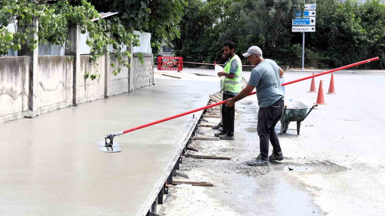 GÖLCÜK ÇİFTLİK MAHALLESİ'NDE ALTYAPININ YENİLENMESİNİN ARDINDAN BAŞLATILAN ÜSTYAPI ÇALIŞMALARI TÜM...