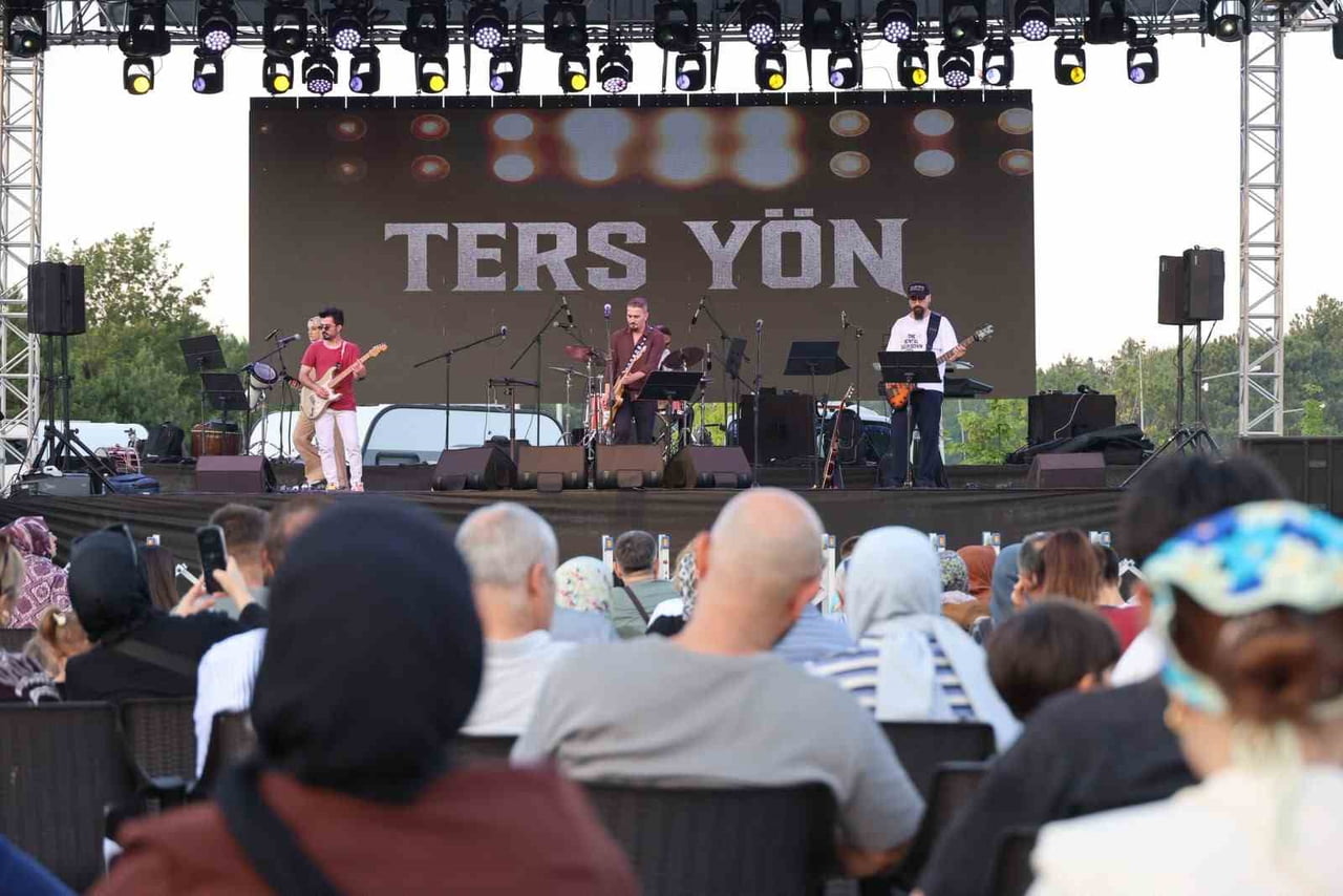 GÖLPARK FEST’TE İKİNCİ GÜN COŞKUSU YAŞANDI