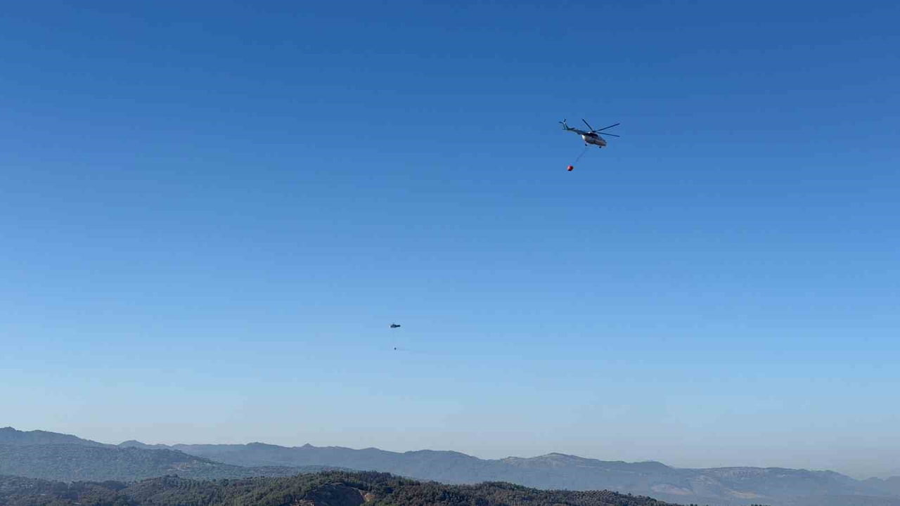 GÖMEÇ, AYVALIK VE BERGAMA’DA BİNLERCE HEKTAR AĞACI KÜL EDEN YANGIN KONTROL ALTINA ALINDI