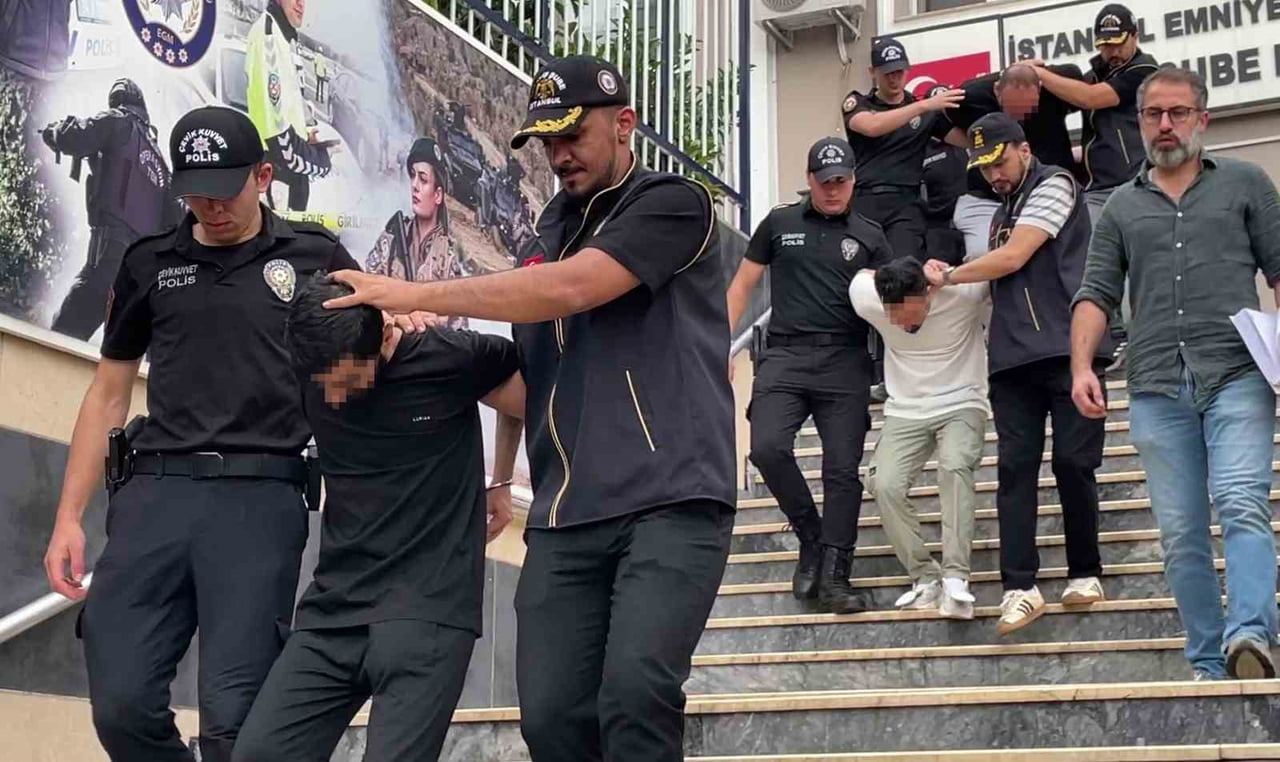 GÖZALTINA ALINAN 5 ŞÜPHELİ ADLİYEYE SEVK EDİLDİ