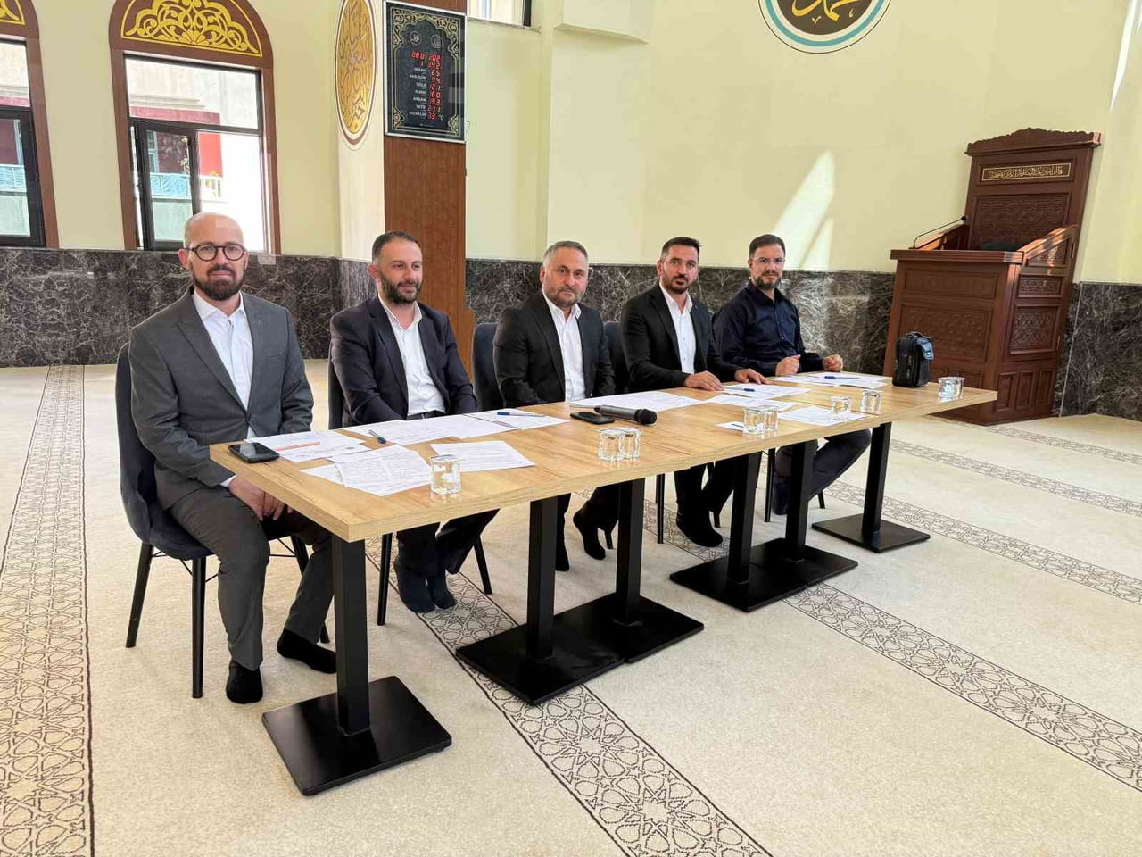 HAKKARİ’DE CAMİLER VE DİN GÖREVLİLERİ HAFTASI ETKİNLİKLERİ ÇERÇEVESİNDE DİN GÖREVLİLERİ ARASINDA...