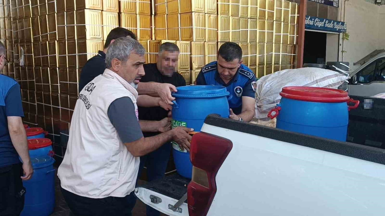 HALİLİYE İLÇE TARIM MÜDÜRLÜĞÜ EKİPLERİ,ŞİRE PAZARINDA GIDA DENETİMİ...