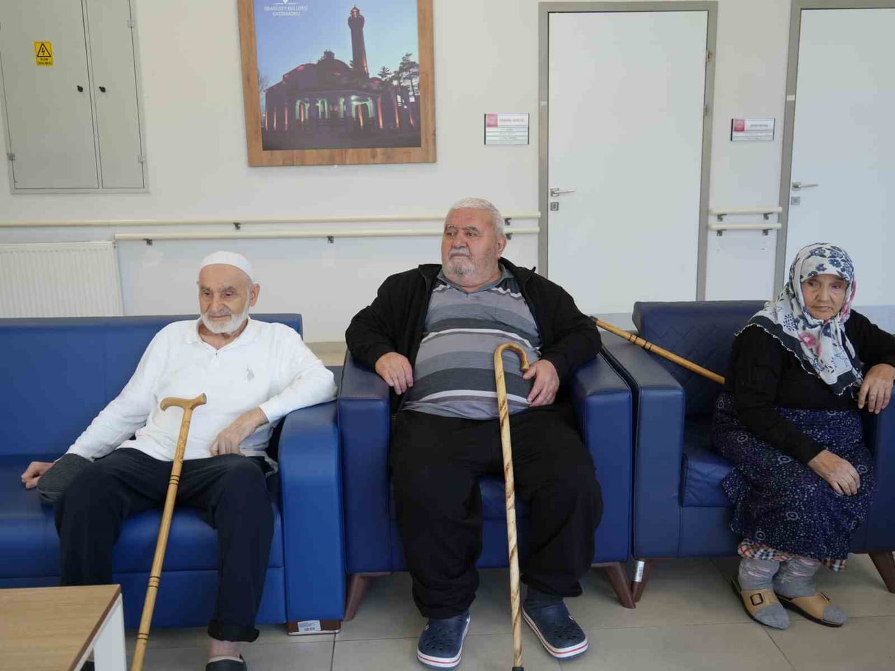 HAREKET YAŞINI ÖĞREN, SAĞLIKLI YAŞA" KAMPANYASI KAPSAMINDA KASTAMONU GÜLDAL AKŞİT HUZUREVİ'NDE...