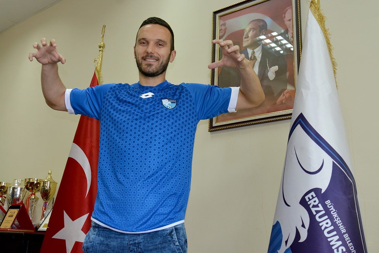 HARİS HARBA