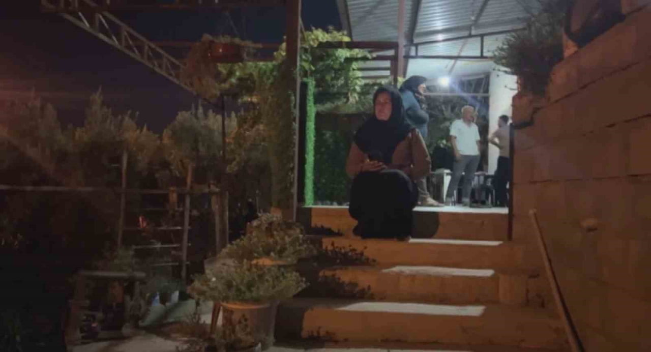 HATAY'IN KUMLU İLÇESİNDE MEKTUP BIRAKARAK EVDEN KAÇAN YAŞAYAN 16 YAŞINDAKİ HACER DADICI’DAN AİLESİ...