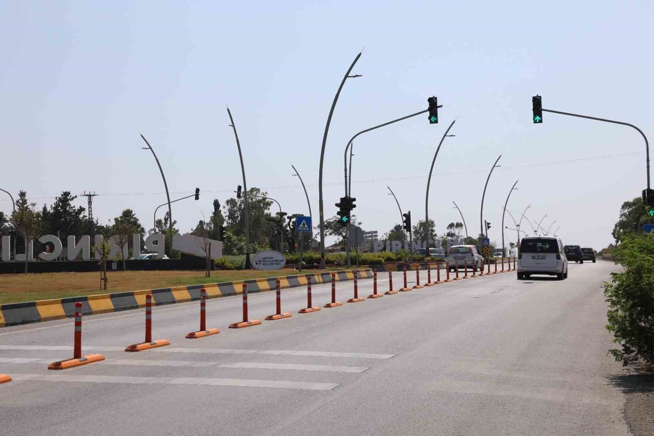 HATAY BÜYÜKŞEHİR BELEDİYESİ, ANTAKYA VE ARSUZ’DAKİ BAZI KAVŞAKLARDA AKILLI TRAFİK DÜZENLEMESİ...
