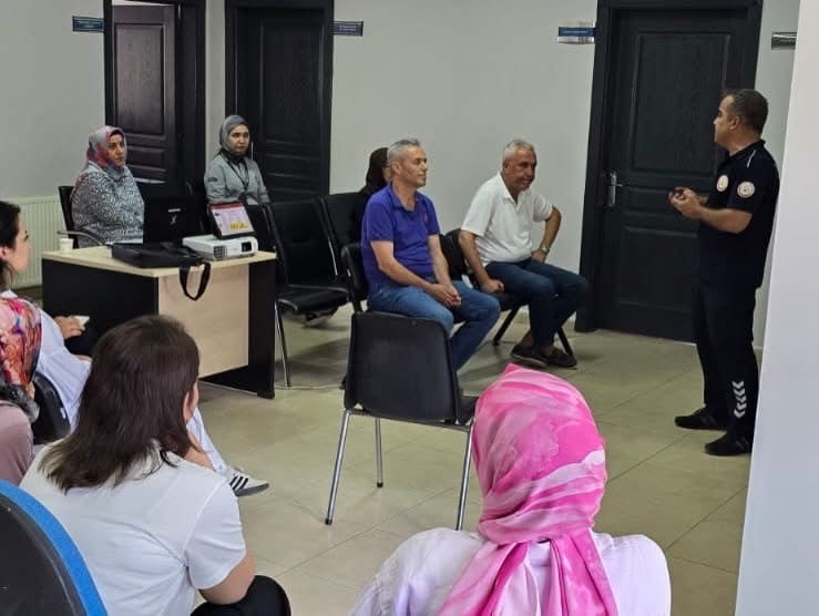 HATAY BÜYÜKŞEHİR BELEDİYESİ EKİPLERİ TARAFINDAN REYHANLI MUSTAFA KEMAL ÜNİVERSİTESİ REKTÖRLÜĞÜ İLE...