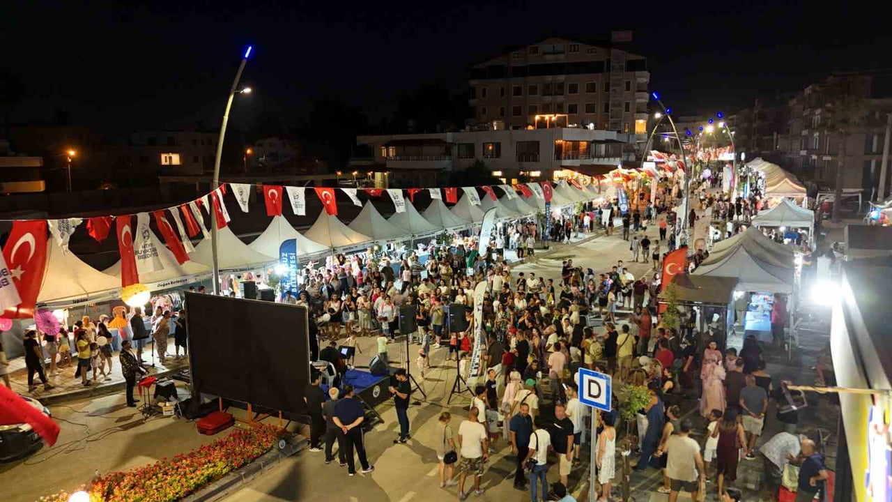 HATAY BÜYÜKŞEHİR BELEDİYESİ (HBB), ARSUZ KAYMAKAMLIĞI VE ARSUZ BELEDİYESİ İŞ BİRLİĞİYLE DÜZENLENEN...