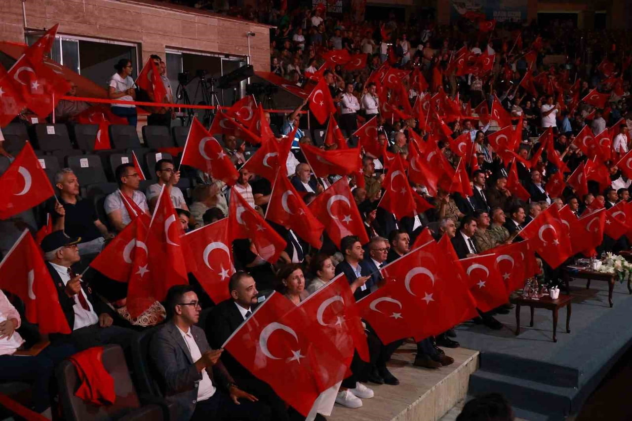 HATAY BÜYÜKŞEHİR BELEDİYESİ (HBB) İLE HATAY VALİLİĞİ 15 TEMMUZ DEMOKRASİ VE MİLLİ BİRLİK GÜNÜ...