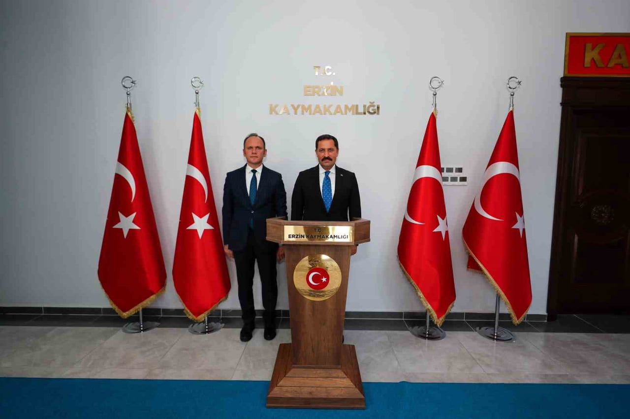 HATAY VALİSİ MUSTAFA MASATLI, ERZİN KAYMAKAMLIĞI’NI ZİYARET EDEREK KAYMAKAM YUNUS EMRE AKPINAR’DAN...