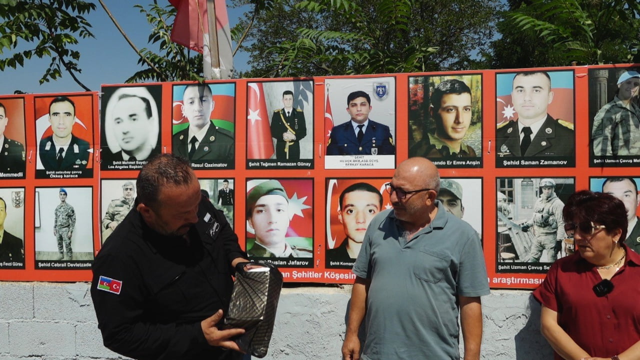 HAVA UÇAK BAKIM ASTSUBAY ÜSTÇAVUŞ BERKAY KARACA’NIN BABASI NEDİM KARACA, ANNESİ NURDAN KARACA VE...