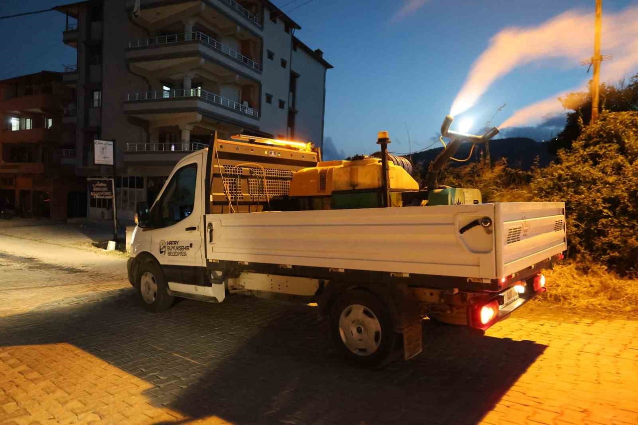 HBB’DEN ZARARLI HAŞERELERE KARŞI İL GENELİNDE İLAÇLAMA ÇALIŞMASI.