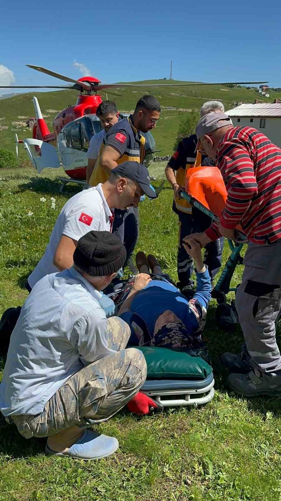 HELİKOPTER AMBULANS, 2026 YILININ İLK ALTI AYINDA 93 HASTANIN İLERİ TEDAVİ ALABİLECEĞİ SAĞLIK...