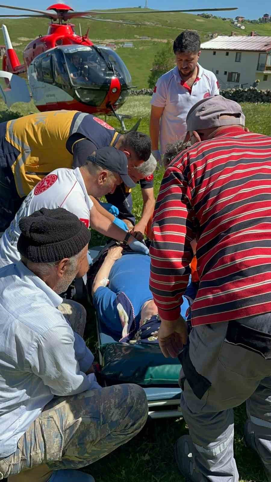 HELİKOPTER AMBULANS, 2026 YILININ İLK ALTI AYINDA 93 HASTANIN İLERİ TEDAVİ ALABİLECEĞİ SAĞLIK...