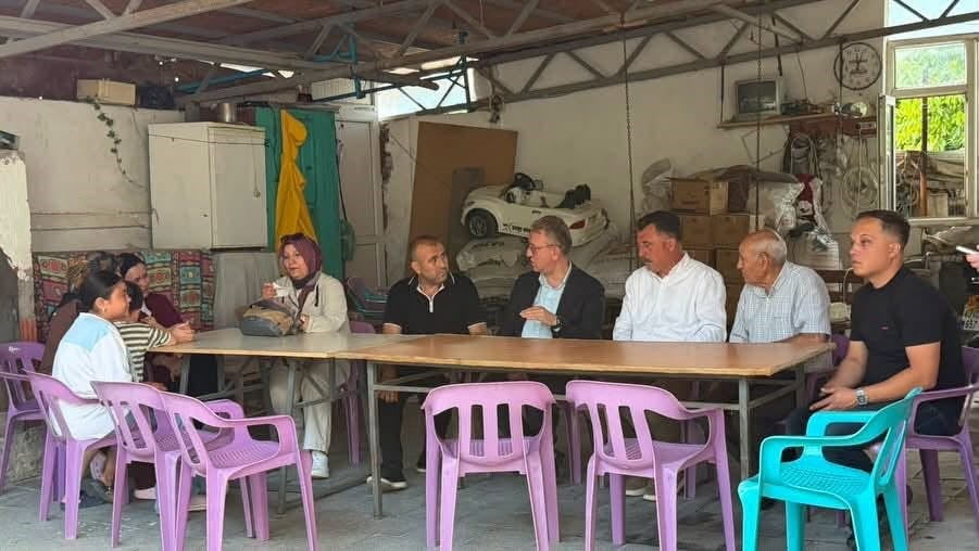 HİSARCIK'TA AK PARTİ'DEN HANE ZİYARETLERİ