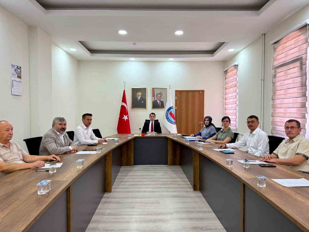 HİSARCIK'TA SOSYAL YARDIMLAŞMA VAKFI TOPLANTISI YAPILDI