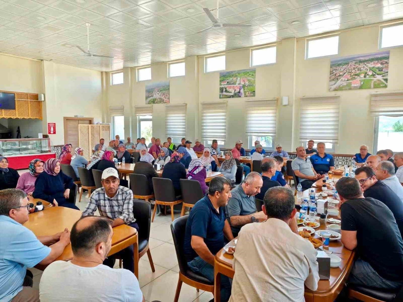 HİSARCIK BELEDİYE BAŞKANI DEMİRTAŞ, BELEDİYE PERSONELİYLE BİR ARAYA GELDİ