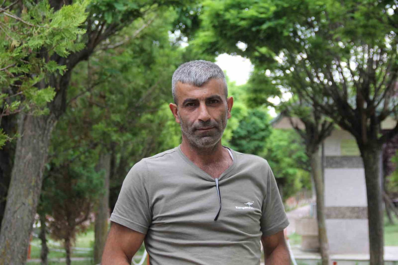 HOLLANDA'DA YAŞAYAN 44 YAŞINDAKİ SİVASLI GURBETÇİ TURAN CANPOLAT