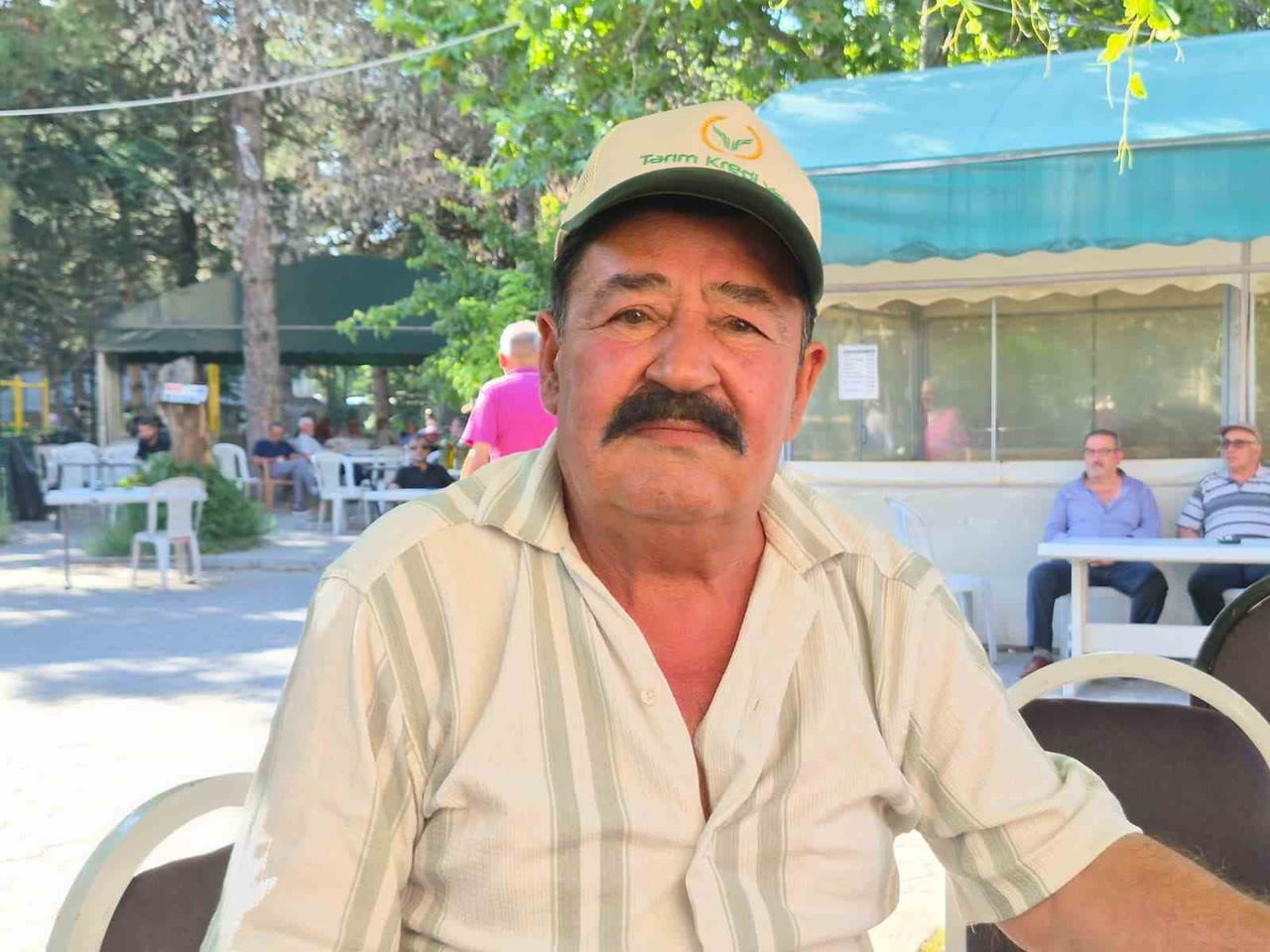 HÜSEYİN PARLAK, "BEN ÇOCUKTA KABAHAT BULMUYORUM. ASIL KABAHATİ NEREDE BULUYORUM BİLİYOR MUSUNUZ?...