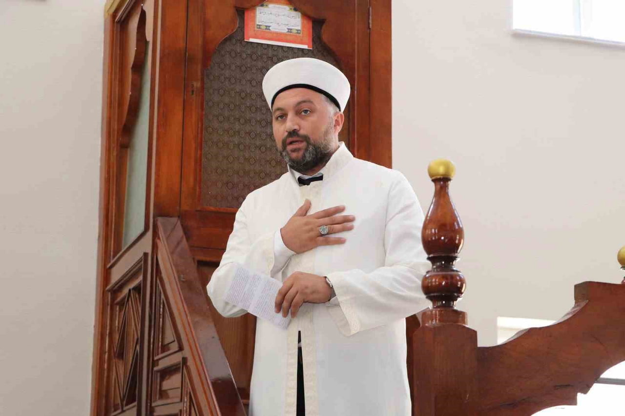 HUTBEYİ EN GÜZEL OKUMAK İÇİN YARIŞTILAR