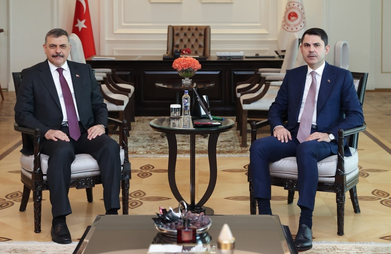İÇİŞLERİ BAKANI MUSTAFA ÇİFTÇİ, ÇEVRE, ŞEHİRCİLİK VE İKLİM DEĞİŞİKLİĞİ BAKANI MURAT KURUM’U...