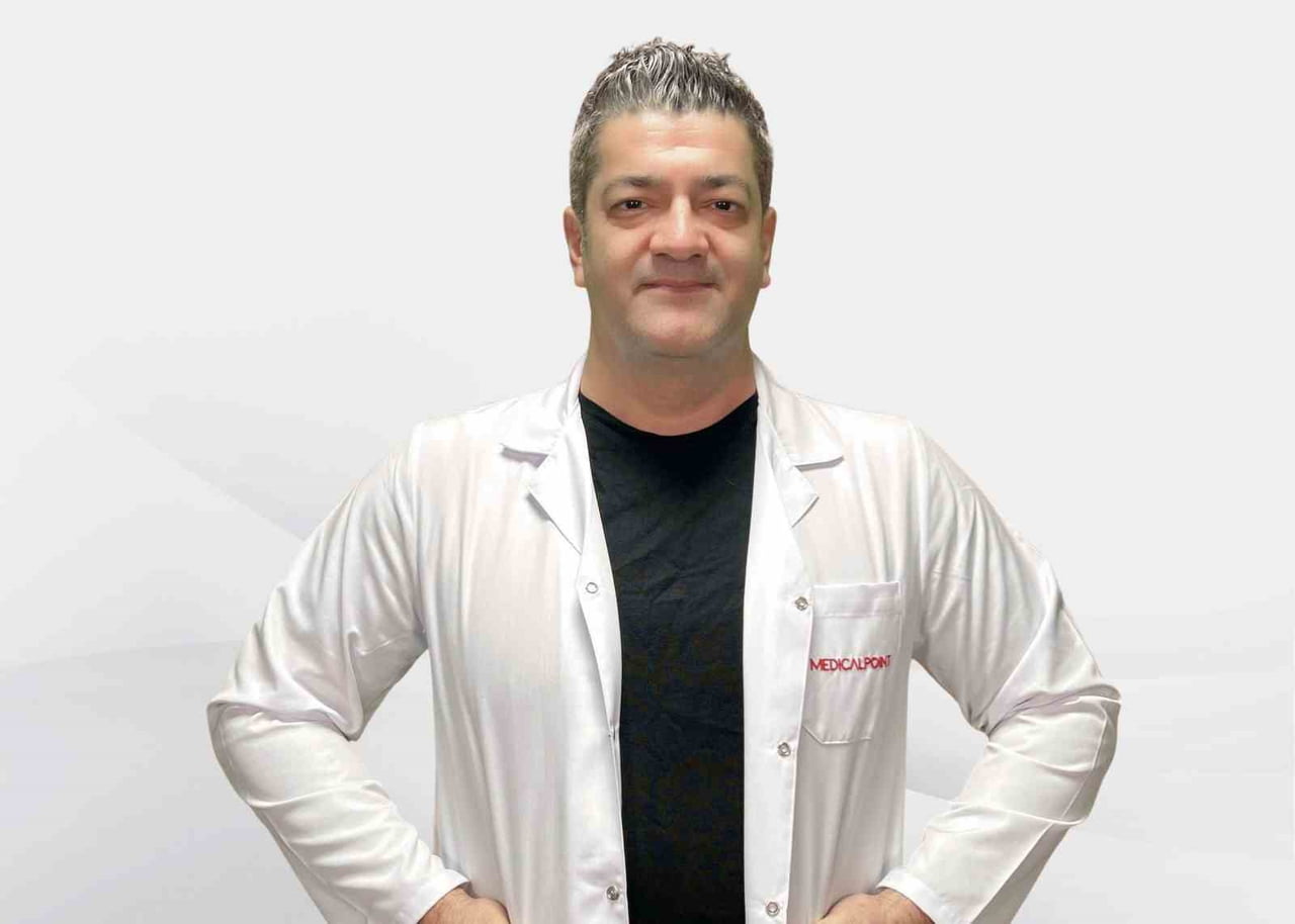İEÜ MEDİCAL POİNT HASTANESİ KARDİYOLOJİ UZMANI PROF. DR. İLKER GÜL