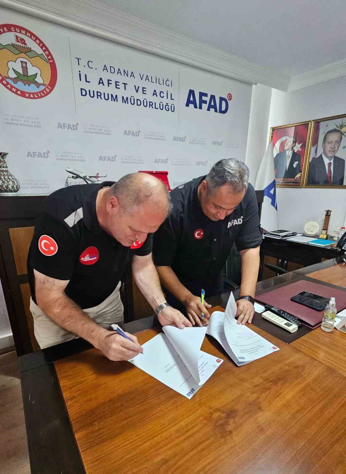 İHAKUT HAVACILIK SPOR KULÜBÜ İLE ADANA AFAD MÜDÜRLÜĞÜ ARASINDA ORTAK ÇALIŞMA PROTOKOLÜ İMZALANDI....