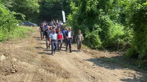 İki sel felaketinden etkilenen çaya 15 bin alabalık salındı