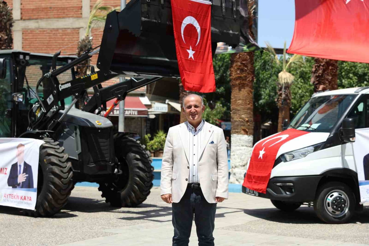 İNCİRLİOVA’DA YENİ ARAÇLAR TANITILDI