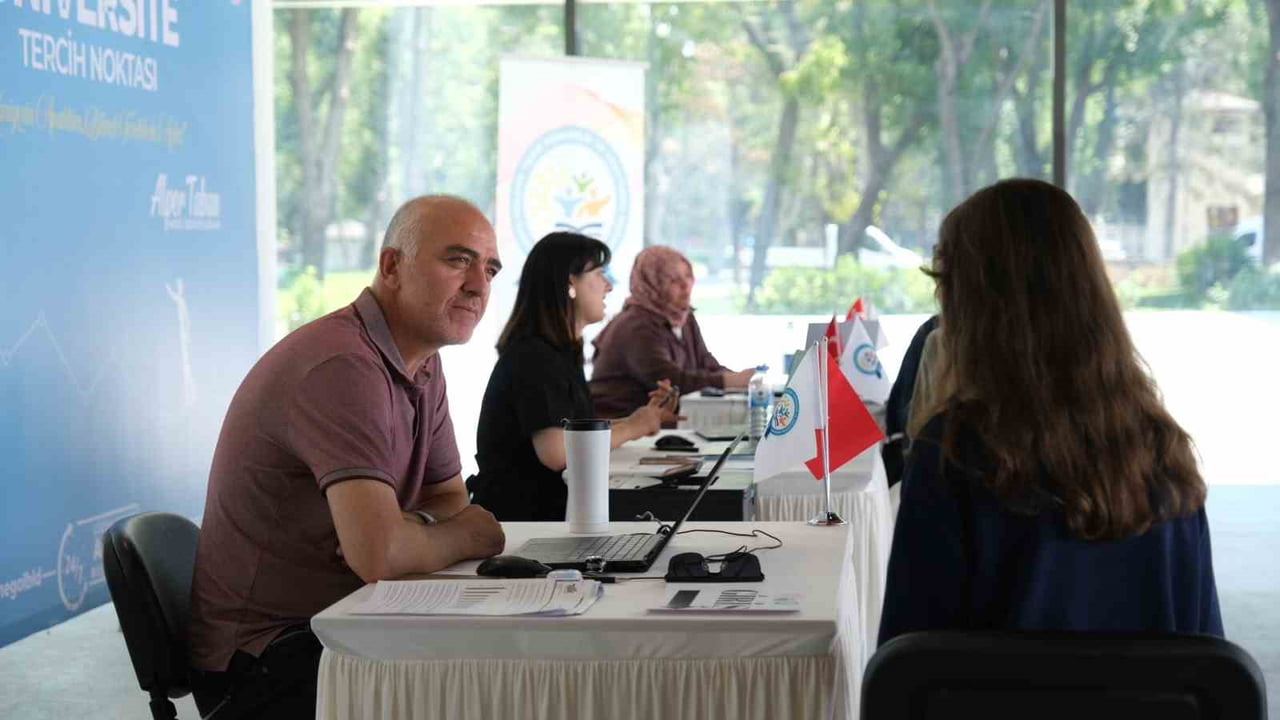 İNEGÖL BELEDİYESİ, HER YIL OLDUĞU GİBİ BU YIL DA ÜNİVERSİTE SINAVINA GİREN ÖĞRENCİLER İÇİN...