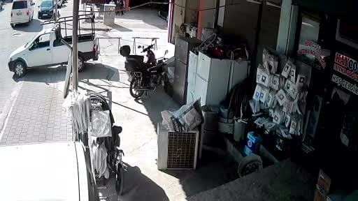 İş yerinde vurulan PVC ustası 5 günlük yaşam savaşını kaybetti