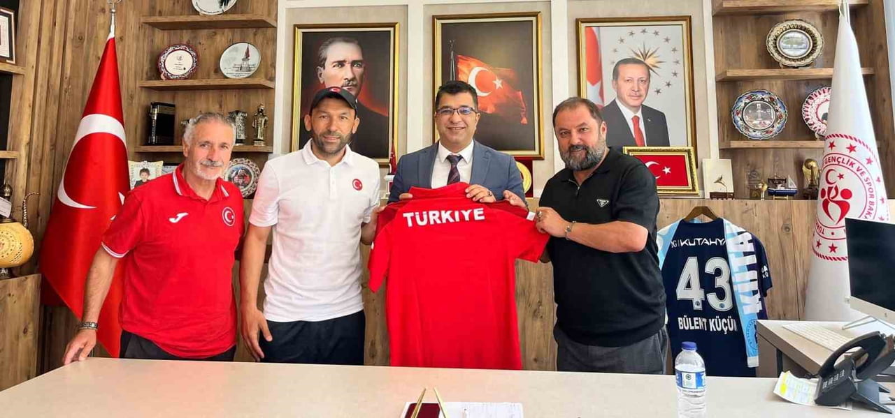 İŞİTME ENGELLİLER GENÇ FUTSAL MİLLİ TAKIMI AVRUPA MESAİSİ İÇİN KÜTAHYA'DA