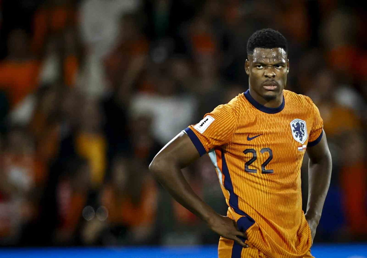 İSPANYOL EKİBİ REAL MADRİD, INTER'DE FORMA GİYEN HOLLANDALI FUTBOLCU DENZEL DUMFRİES'İ KADROSUNA...