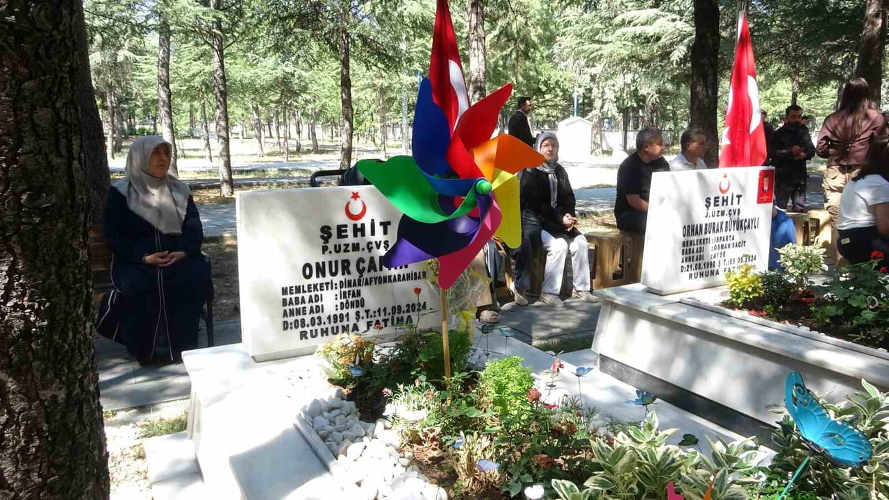 ISPARTA'DA 15 TEMMUZ DEMOKRASİ VE MİLLÎ BİRLİK GÜNÜ'NÜN 10'UNCU YIL DÖNÜMÜ DOLAYISIYLA ISPARTA...