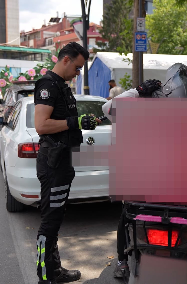 ISPARTA'DA POLİS EKİPLERİNCE GERÇEKLEŞTİRİLEN DENETİMLERDE 26 BİNDEN FAZLA KİŞİ SORGULANIRKEN...