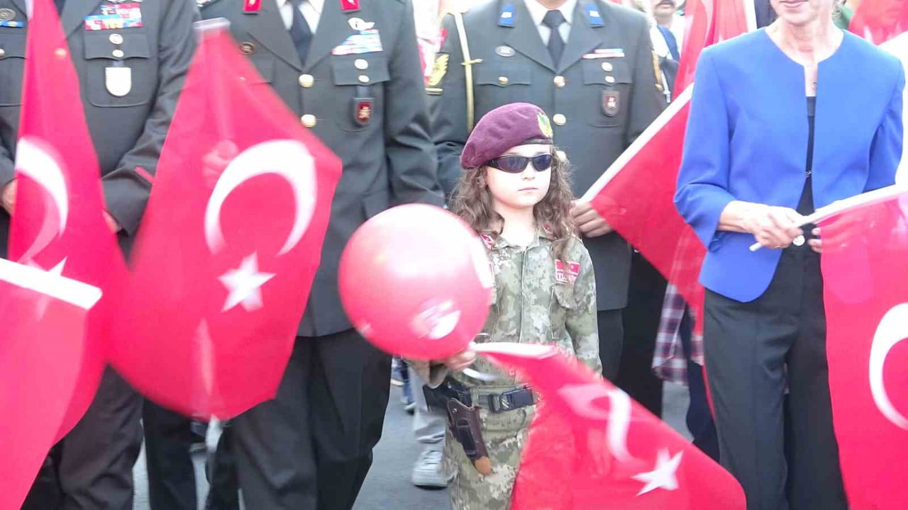 ISPARTA’DA 15 TEMMUZ DEMOKRASİ VE MİLLİ BİRLİK GÜNÜ DOLAYISIYLA DÜZENLENEN PROGRAMLAR, MEHTERAN...