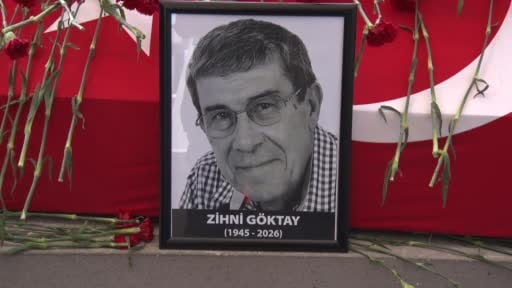 İstanbul’da tedavi gördüğü hastanede hayatını kaybeden usta sanatçı Zihni Göktay son yolculuğuna...