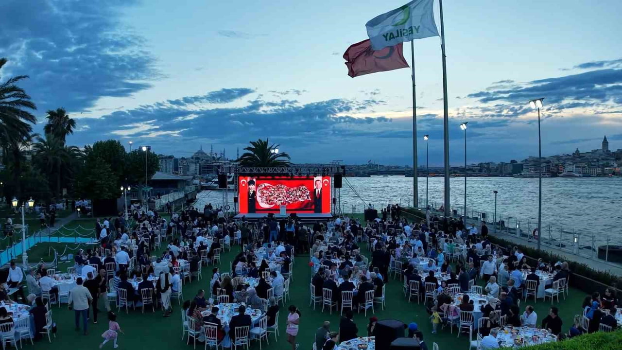 İSTANBUL VALİLİĞİ, 15TEMMUZDEMOKRASİ VE MİLLİ BİRLİK GÜNÜ'NÜN 10'UNCU YIL DÖNÜMÜ DOLAYISIYLA...